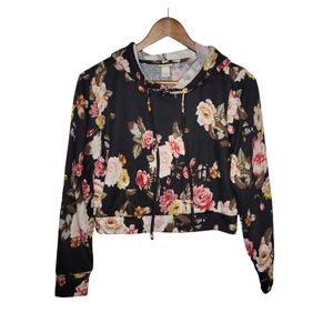 Long Sleeve Black Floral Cropped Hoodie Small